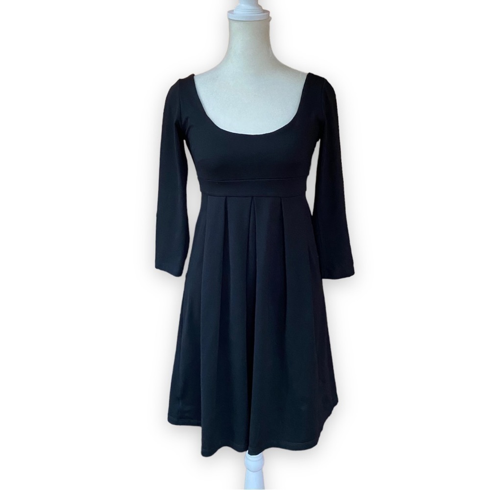 SUSANA Monaco Black Empire Waist 3/4 Sleeve Fit and Flare Dress